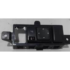 Moldura C/botao  Comando Retrovisor Nissan Versa 2019