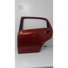 Porta Tras Esq Fiat Punto  2013