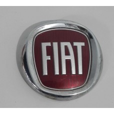 52000077 Emblema Fiat Strada  2020